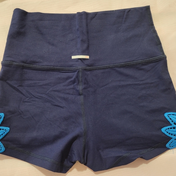 Aerie Shorts - Picture 2 of 3